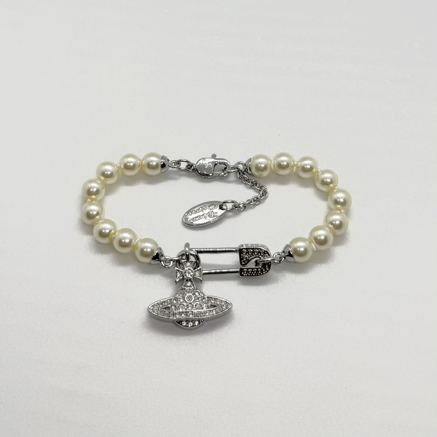 Vivienne Westwood Safety Pin Lucrece Pearl Bracelet in Silver