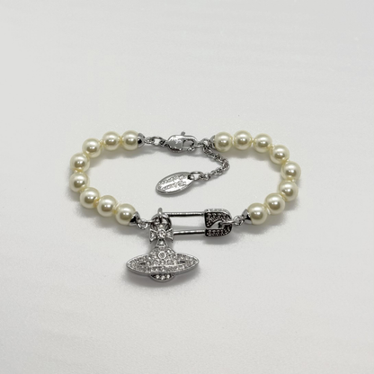 Vivienne Westwood Safety Pin Lucrece Pearl Bracelet in Silver